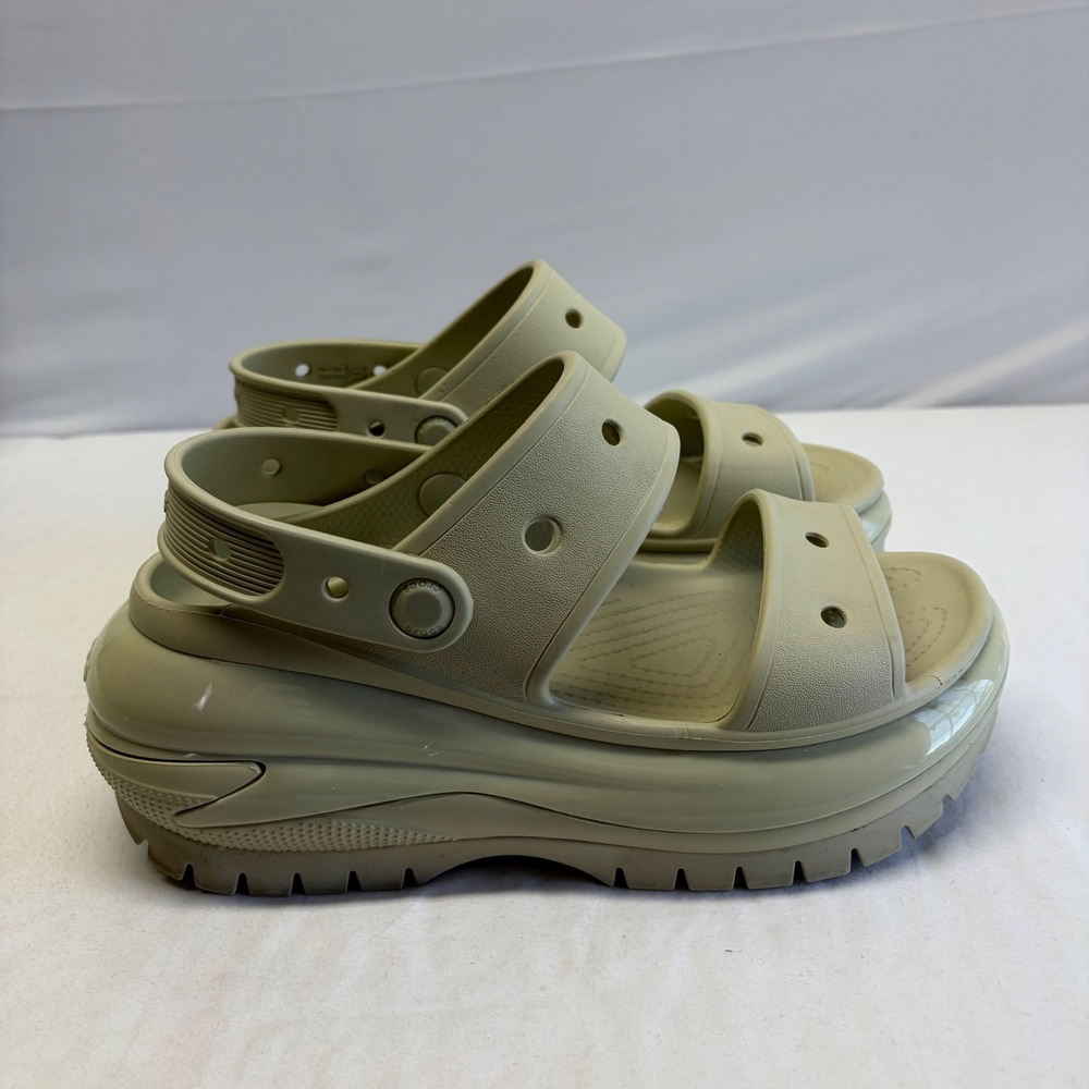 Crocs Mega Crush Sandal Womens Size 7 Bone Platform Chunky Lug Sole Gorpcore